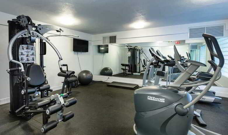 Hotel Accent Inns Kelowna