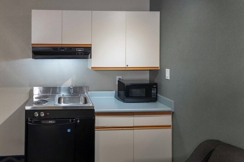 Hotel Accent Inns Kelowna