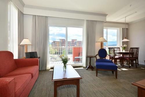 Hotel Manteo Resort