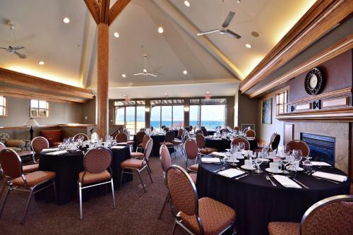Hotel Manteo Resort