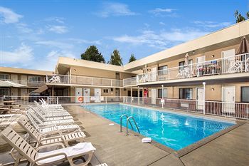 Hotel Siesta Suites