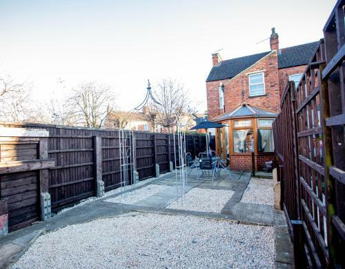 The Sapphire, Cosy & Comfy 3 Bed House-city Centre