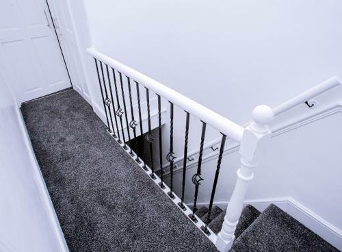 The Sapphire, Cosy & Comfy 3 Bed House-city Centre
