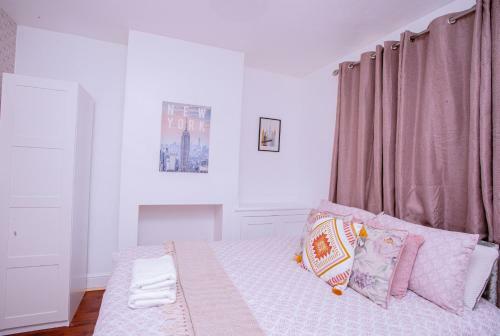 The Sapphire, Cosy & Comfy 3 Bed House-city Centre