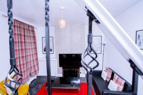 The Sapphire, Cosy & Comfy 3 Bed House-city Centre
