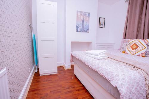 The Sapphire, Cosy & Comfy 3 Bed House-city Centre