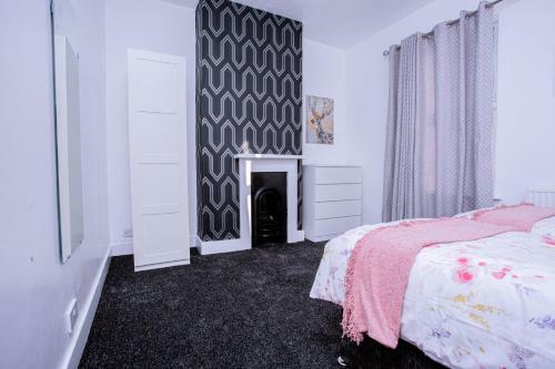 The Sapphire, Cosy & Comfy 3 Bed House-city Centre