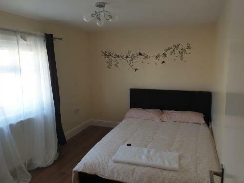 Two Beautiful Double Bedroom Tulip Apartment