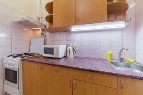 Botanic, 2 Rooms, 4th Floor Newday Apartment