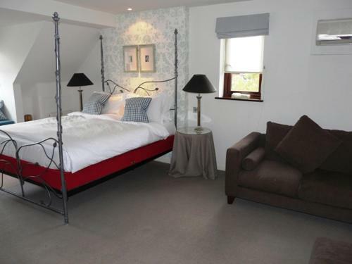 Hostal Manor House