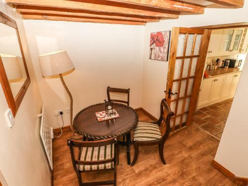 Barkalot Cottage