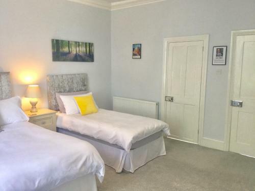 Bed & Breakfast Glebe House