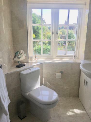 Bed & Breakfast Glebe House