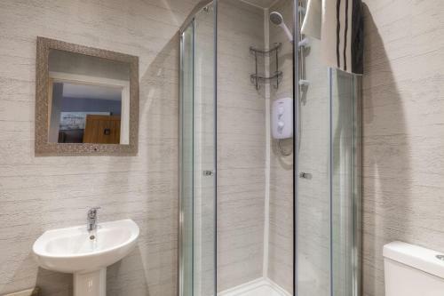 Darlington Luxury Penthouse Apartment
