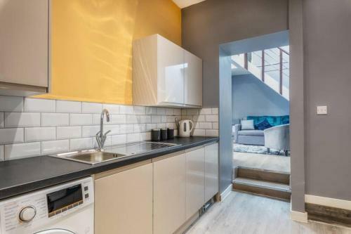 Darlington Luxury Penthouse Apartment