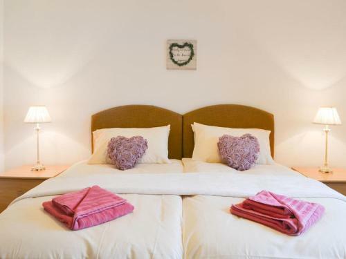 Mallard Cottage - Uk11157