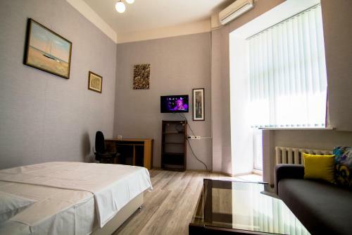 Art Apartment In Maidan