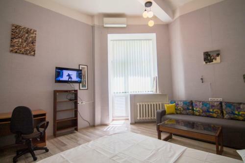 Art Apartment In Maidan