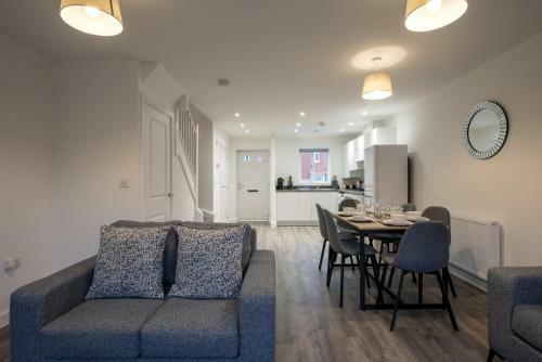 Modern 3 Bedroom House In Central Derby