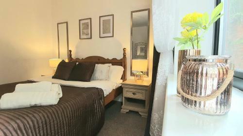 Melton Court Apartments 2x 2bed2bath