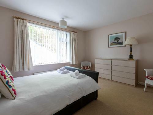 The Mews Apt 1 Newcomen Road