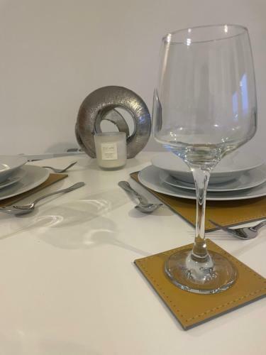 Apt608 Lovely 1 Bedroom Apartment - Free Parking