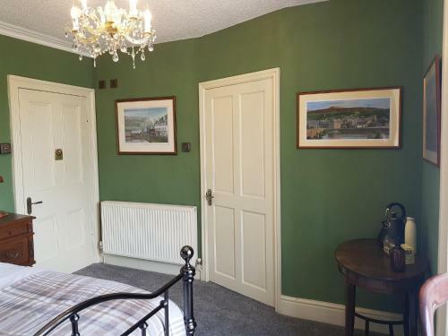 Hostal Afallon Townhouse Gwynedd Room