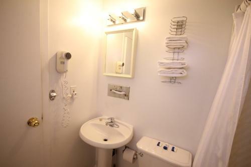 Hotel Margaree Riverview Inn