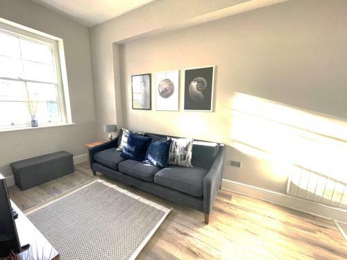 Home Crowd Luxury Apartments - Park View