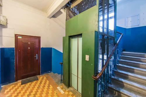 Lev Tolstoy Apartments