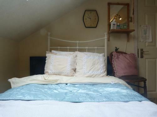 Bed & Breakfast Ms Mccreadys Guest House