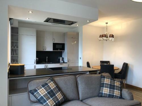 Royal Golf Apartments