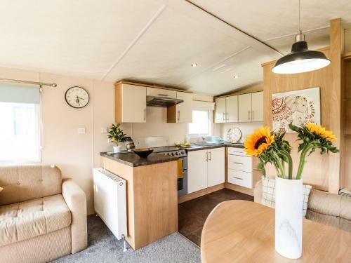 The Coastal Retreat Lodge