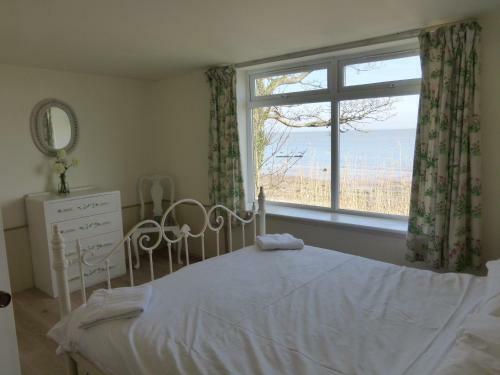 Shore Cottage