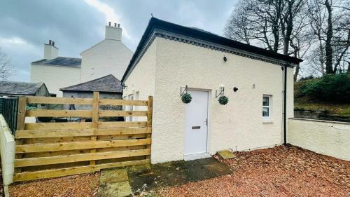 The Old Stables 17a