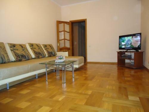 Rentday Apartments - Kiev