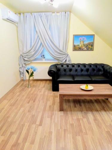Apartamento Guest House Kiev Forest