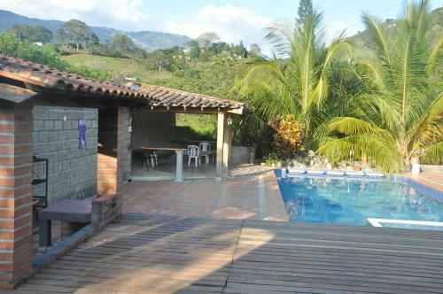 Hostal Mangalobby Finca Hotel