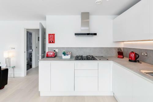Roomspace Serviced Apartments- Walpole Court