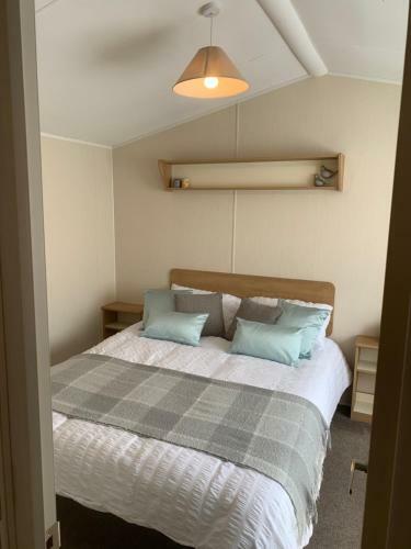 Gold Plus 6 Berth Spectacular Caravan In New Beach