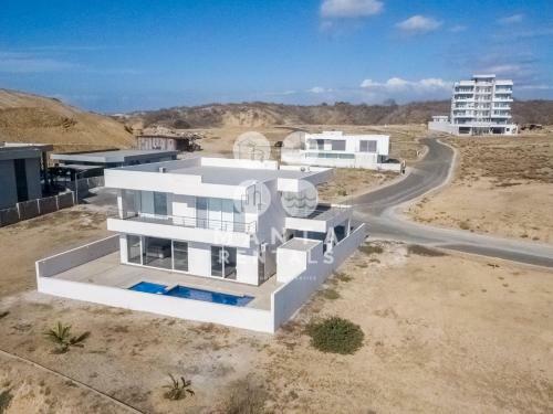 Modern Oceanfront Home With Pool In Playa Alta, Santa Marianita