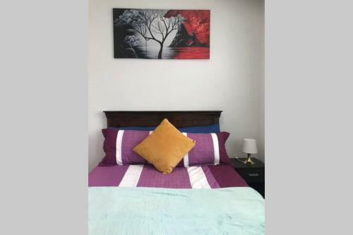 Apartamento Bright, Stylish Studio Flat With Sky Sports