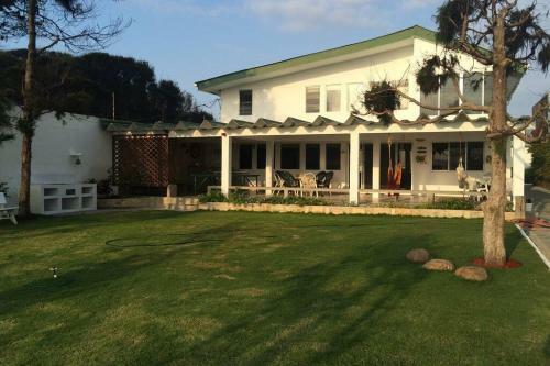 Villa Punta Carnero Casa Vacacional Con Servicios