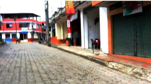 Apart. Entero En Tena - Ecuador, 5 Guests, 2 Room