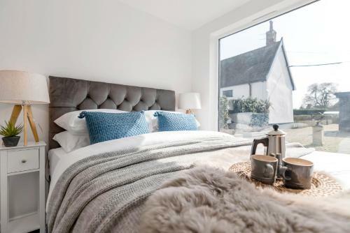 3 Bedroom Holiday Annex With Parking