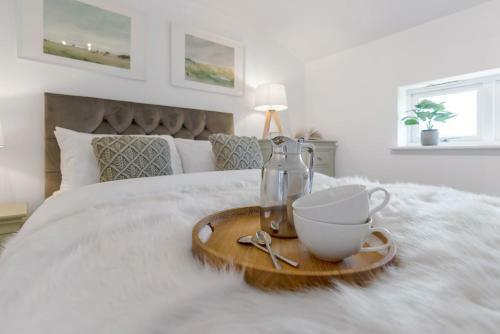 2-bedroom Holiday Home With Parking