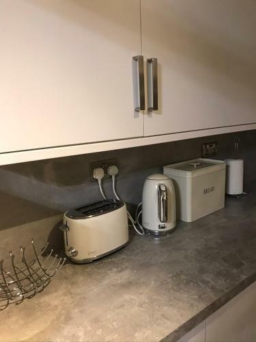 East Kilbride, Glasgow, Modern 1 Bed Apartment, Canongate, Clamenti