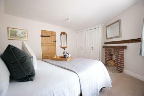 Honeysuckle Cottage- East Meon