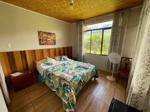 Hotel Mercedes Lodge