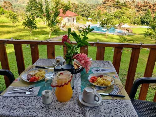 Hotel Mercedes Lodge